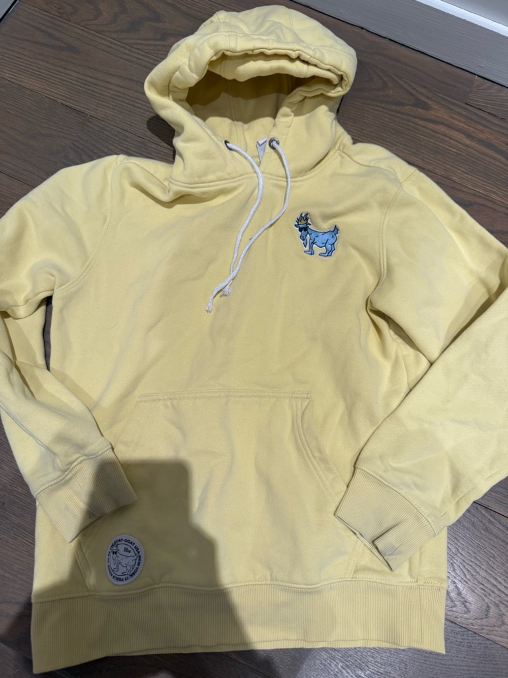 GOAT USA Men's Yellow Hooded Sweatshirt size XS